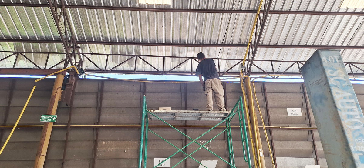 งานรื้อถอนอุปกรณ์ไฟฟ้า